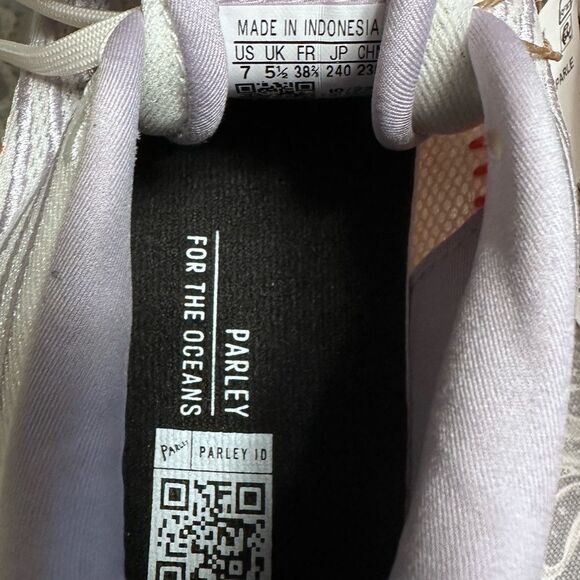 ADIDAS PERFORMANCE Running Shoes Supernova 2.0 X Parley Lavender Pastel Purple - Picture 6 of 6